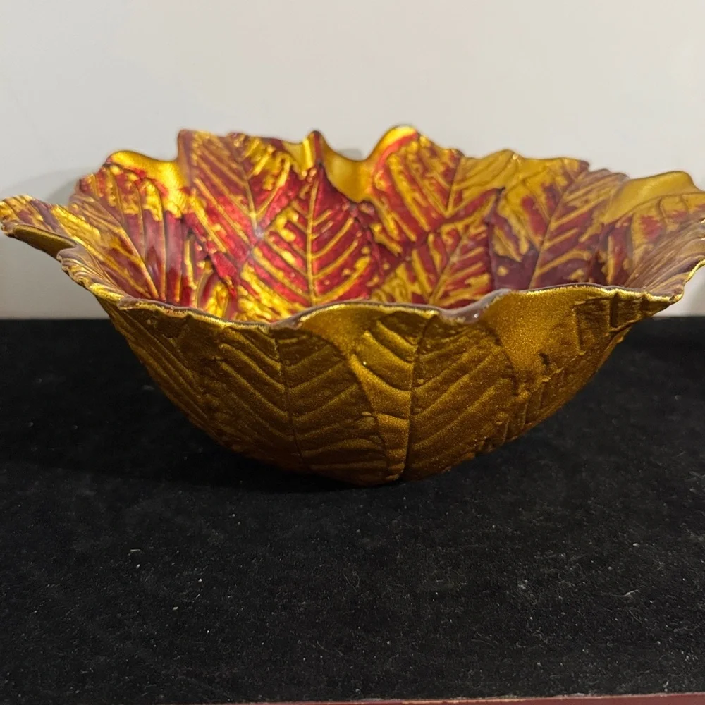 Vintage Autumn Red and Gold Leaf-Shaped Decorative Bowl - Picture 2 of 5